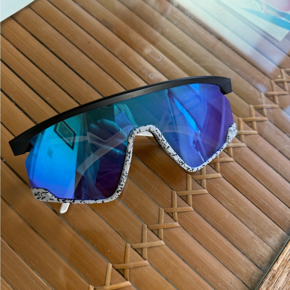 Brand New Oakley BXTR Sunglasses